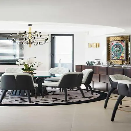 Luxurious 3br 6p With Terrace - First Croisette * Cannes