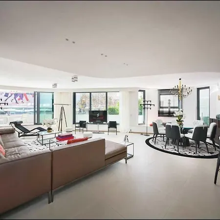 Apartment Luxurious 3br 6p With Terrace - First Croisette Cannes